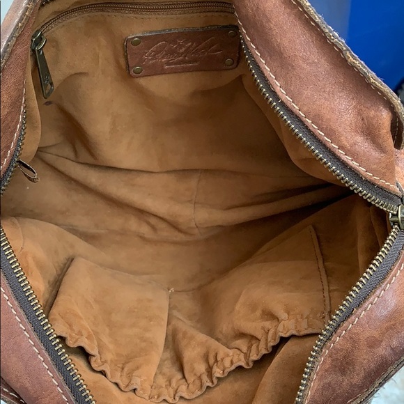 Patricia Nash Teramo Distressed Leather Crossbody - Picture 11 of 15